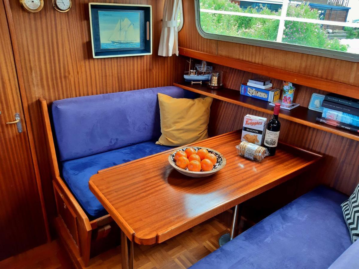 Motor Yacht Amstelle Otel Amsterdam Dış mekan fotoğraf
