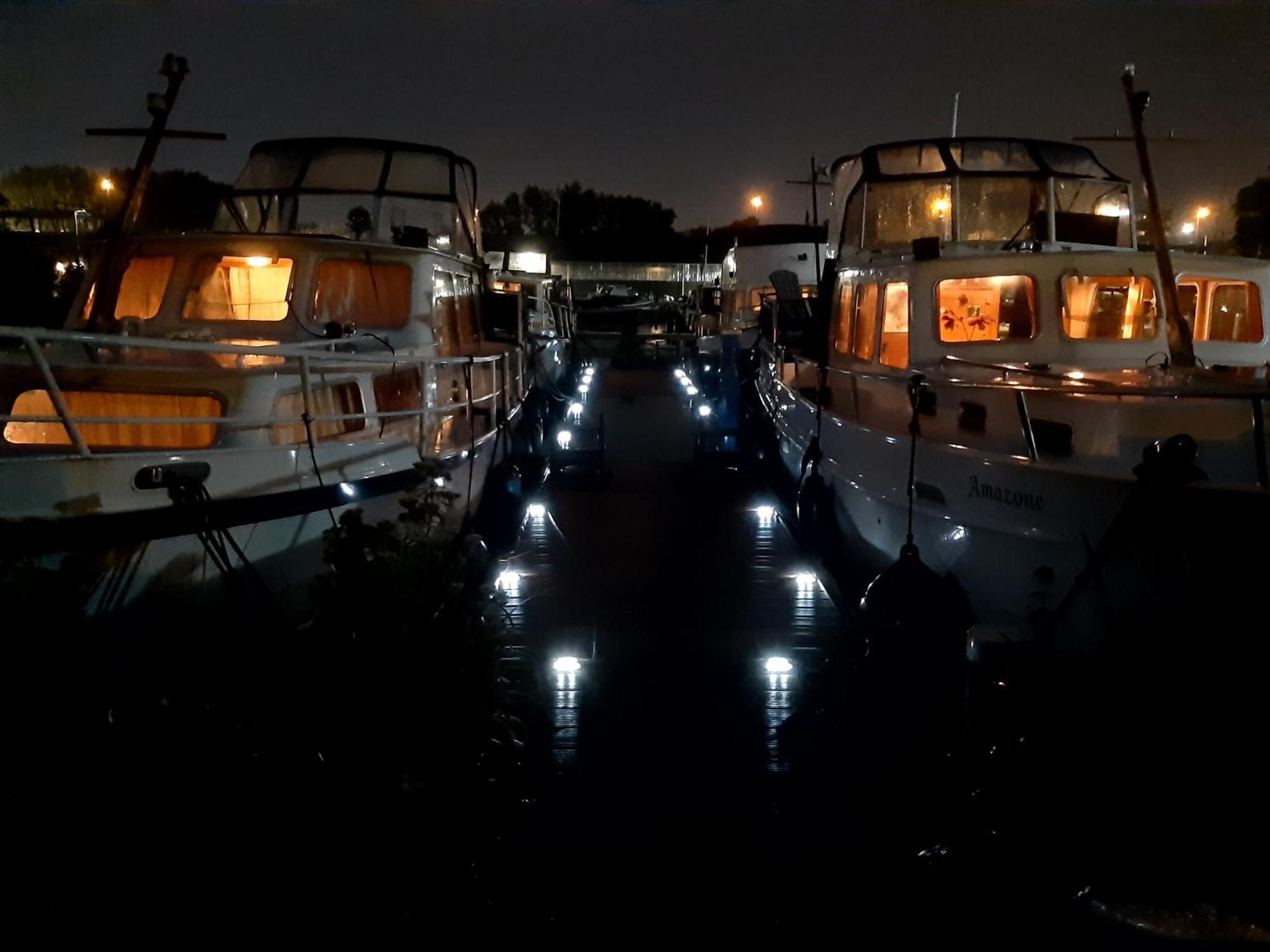 Motor Yacht Amstelle Otel Amsterdam Dış mekan fotoğraf